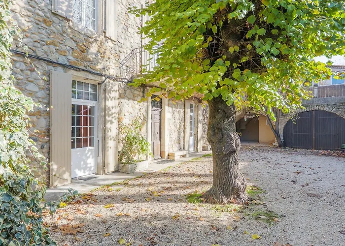 Le Parc Appartement Vallon-Pont-dʼArc